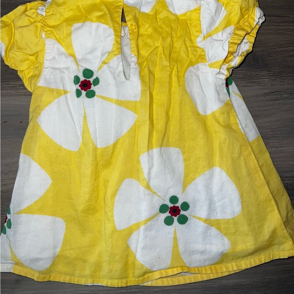 Baby Gap tops (3) - Picture 3 of 5